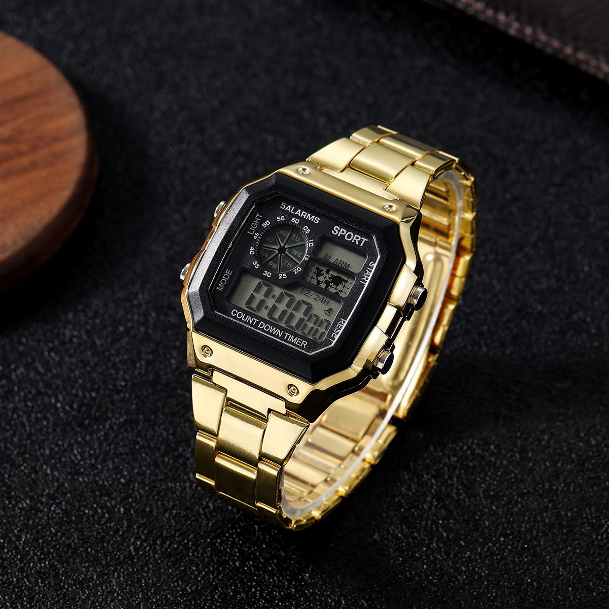 Comercio exterior Reloj de hombre Moda LED luminoso estudiante reloj electrónico reloj cuadrado reloj de acero reloj electrónico de los hombres al por mayor