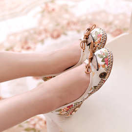 春季新款圆头平底单鞋民族风浅口绣花软底布鞋批发女鞋