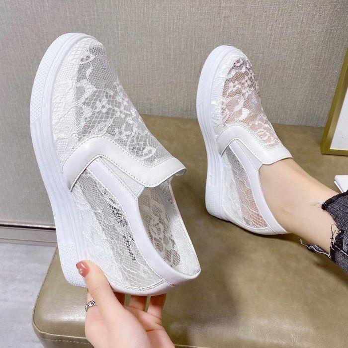 Slip-On White Shoes with Hidden Height Increase, 2026 Summer New Women's Shoes, Versatile Breathable Mesh Shoes, Hollow Lace Shoes