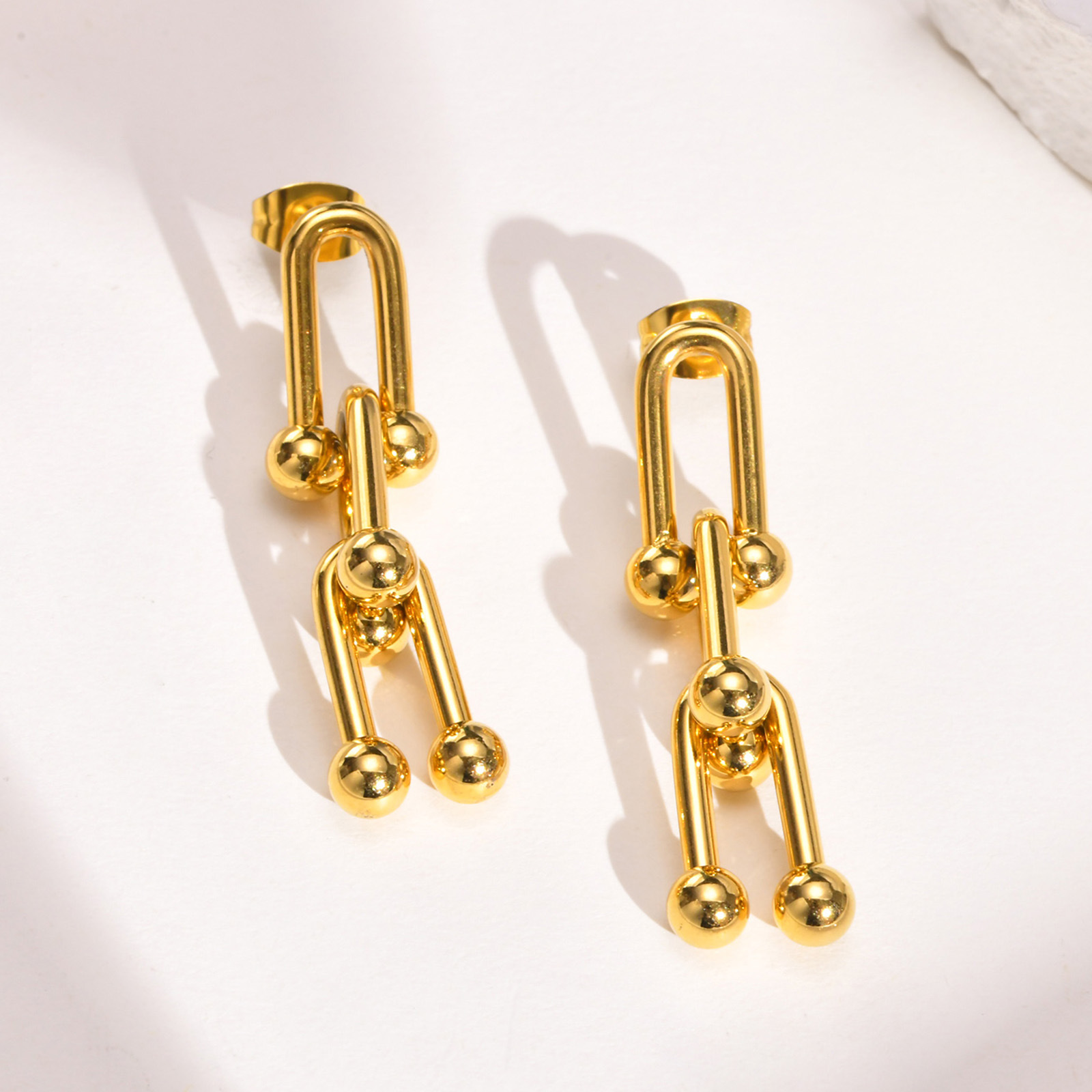 Earrings Event & Party Supplies PVD Coated Gold Plating Process PVD Coated Real Gold Plated 18K Gold U Shape 201 Stainless Steel Fashion Waterproof Non Tarnish Drop Earrings