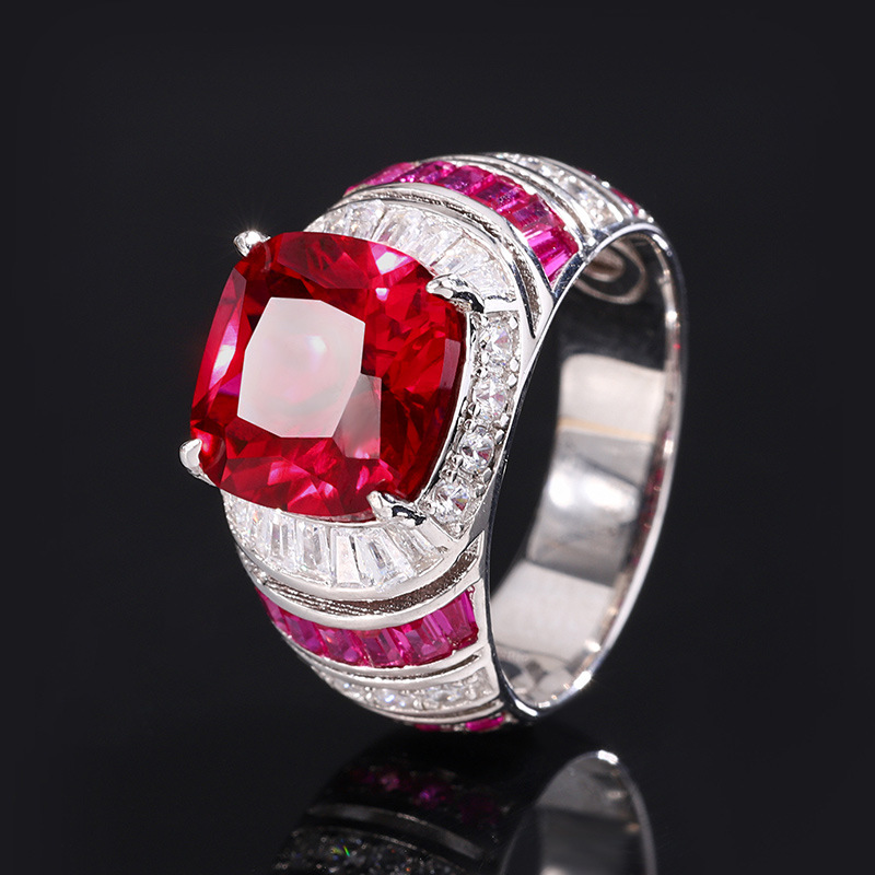 Zhuang Sheng joyería S925 ancla de plata Venta caliente simulación corindón rojo azul señaló cristal vintage grasa anillo cuadrado 10*10