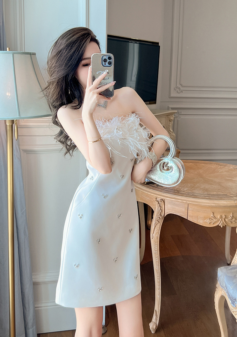 Váy trắng dự tiệc sinh nhật phong cách người nổi tiếng đính lông thú và kim cương — Màu trắng chi tiết 7