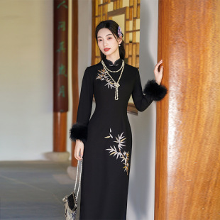 �̽���ɫ�ӽq�Ӻ��b���L��ʽ�L���L������2025�¿����p��Ů����