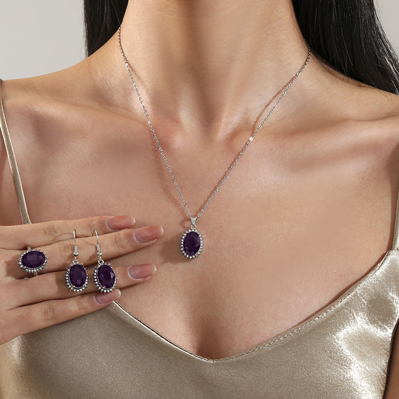 Yun Brocade transfronterizo explosión elíptica imitación de zircon conjunto superbrillo anillo pendientes collar joyas conjunto de joyas al por mayor