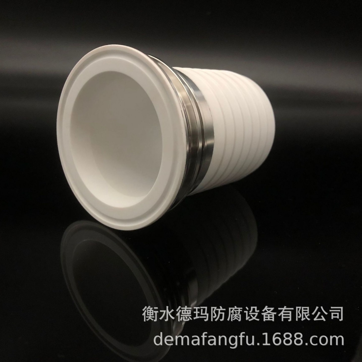 不锈钢衬氟卡盘接头TC卡箍快速接头卫生级扣压式卡盘衬氟特氟龙