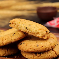 Sugar-free xylitol peach cookies, traditional snacks for middle-aged and elderly people, suitable for diabetics, filling, meal replacement.