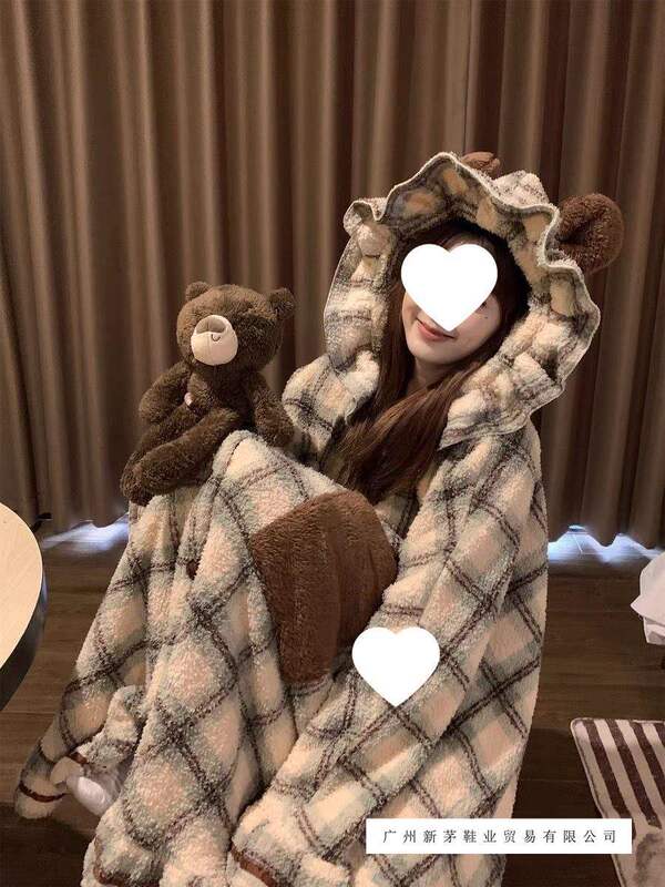 Japanese-Style Ins Coral Fleece Pajamas for Women, All-Season Hooded Cape Robe, Bathrobe, Girl's Loungewear