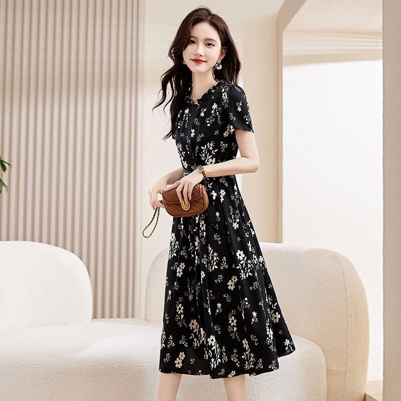 High-End Fashion Dress for Women, Light Luxury, Stylish, Simple, Printed Mid-Length Dress, Unique Silk Waist-Cinching Dress High-End Fashion Dress for Women, Light Luxury, Stylish, Simple, Printed Mid-Length Dress, Unique Silk Waist-Cinching Dress