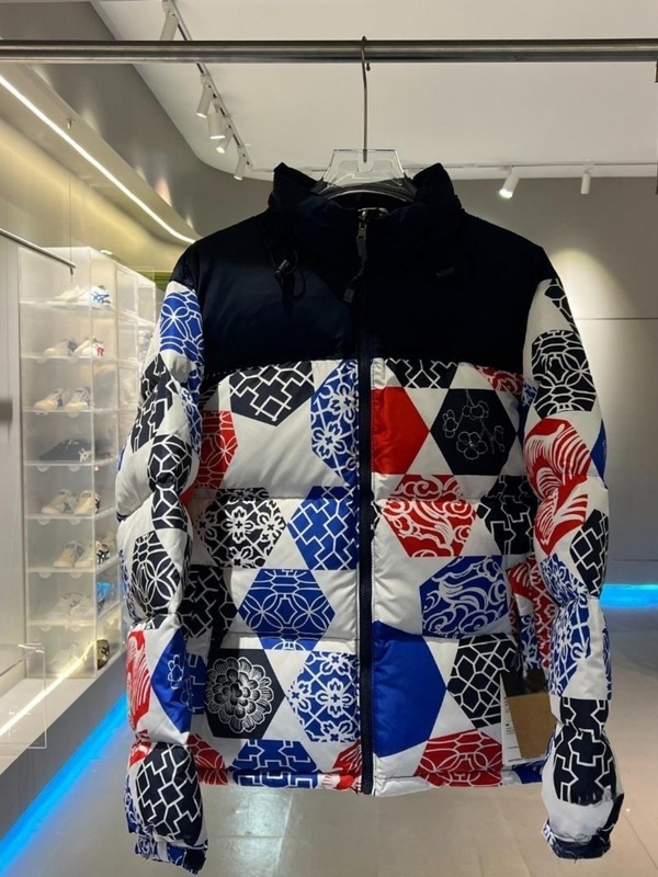 莆田TNF1996北家脸面花色雪山基地营三代羽绒服男女士情侣面包服|undefined
