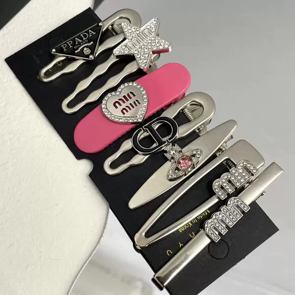 The main picture 7 -piece set (with card paper packaging)
