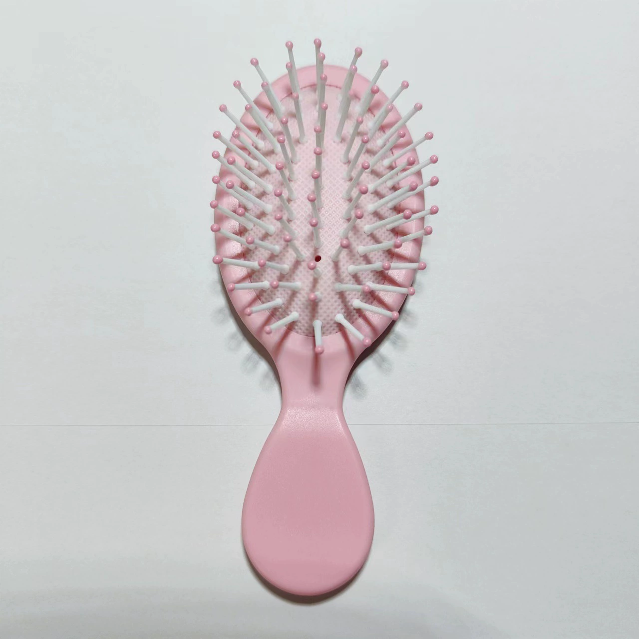 Handheld Scalp Massager Brush, Matte Finish, Soft Cushion, 14 cm Compact