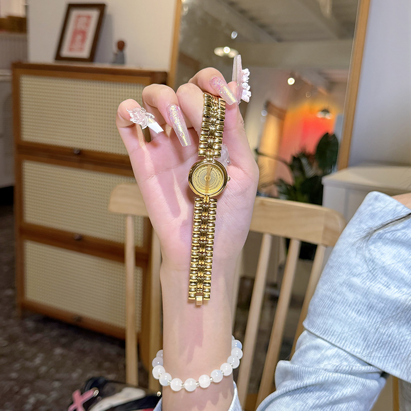 Second-Hand French-Style Chain Women's Watch, Niche Fashion, Popular on Foreign Trade Live Broadcasts, Waterproof Quartz Watch