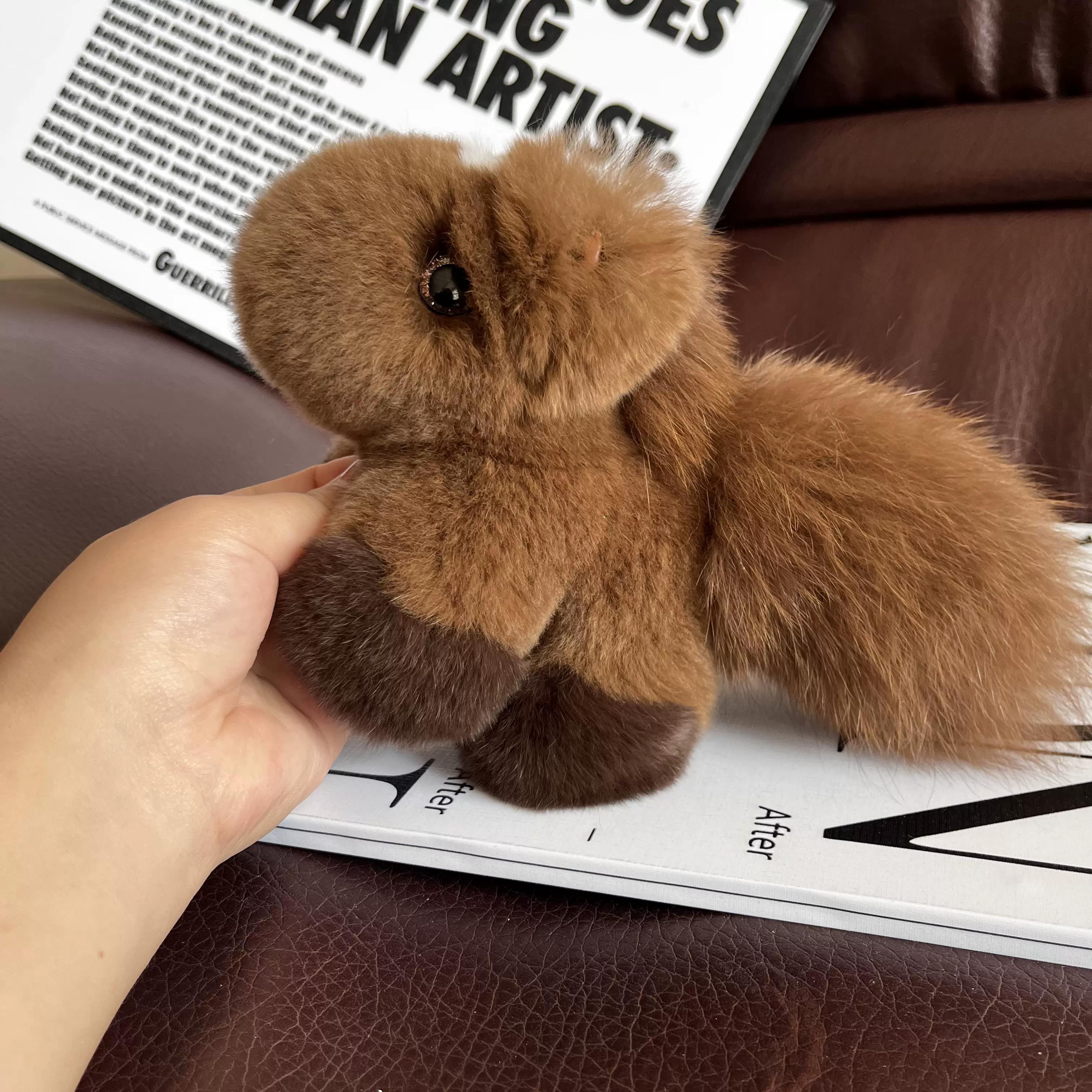 真獭兔毛可爱小松鼠汽车钥匙挂毛绒公仔玩偶招财小马包包挂饰