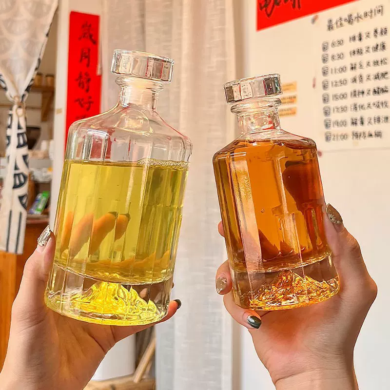 密封瓶空瓶冰茶瓶透明加厚酒瓶玻璃果酒瓶分装白酒 瓶带盖洋酒瓶
