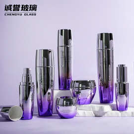 工厂定制高颜值便携按压泵头瓶椭圆厚底膏霜瓶电镀烫金精油瓶包材