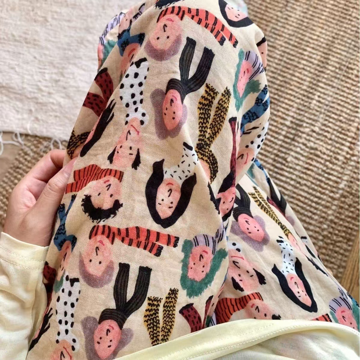 New spring and autumn loose-fitting home pajama pants, summer anti-mosquito pants for walking, lightweight cloud-style, plus size, cartoon design for students