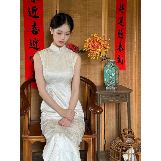 Jacquard Long Sleeveless Improved Cheongsam Slim Elegant dress 2025 Summer New Women's Elegant Skirt
