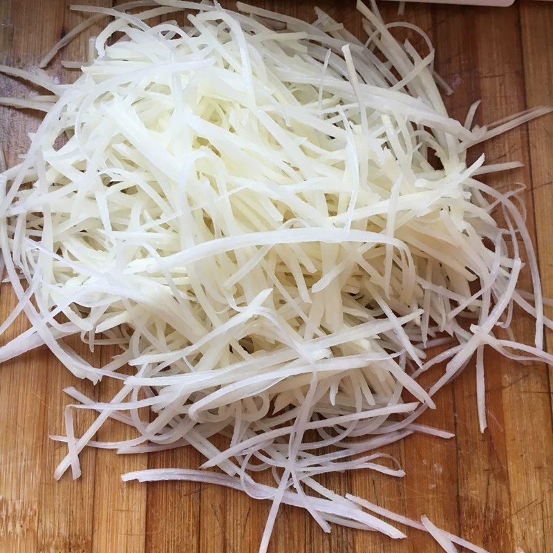 Устройство резки: shaved shredded картофель; терки для натирания и резки доски для толкания морковной шелковицы, пластиковая тонкая круглая проволока; трение шелк