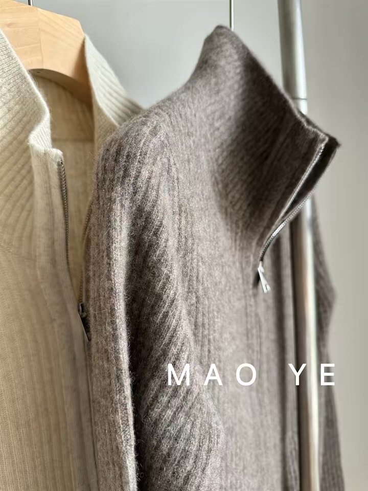 Áo khoác cardigan len lông cừu nguyên chất dài tay cổ bán cao, khóa kéo đôi, sọc gân dọc tôn dáng — Màu cà phê, Màu tự nhiên, màu đen chi tiết 10