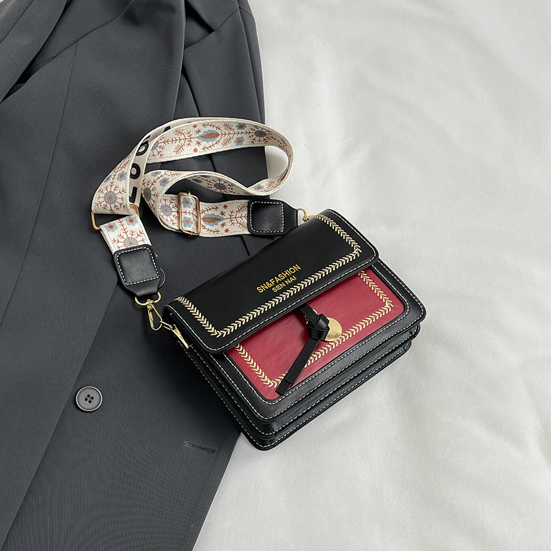 Los nuevos bolsos de moda populares de este año, celebridades de Internet para mujeres, bolsos de mujer con la misma textura, bandolera de banda ancha de estilo occidental 2024