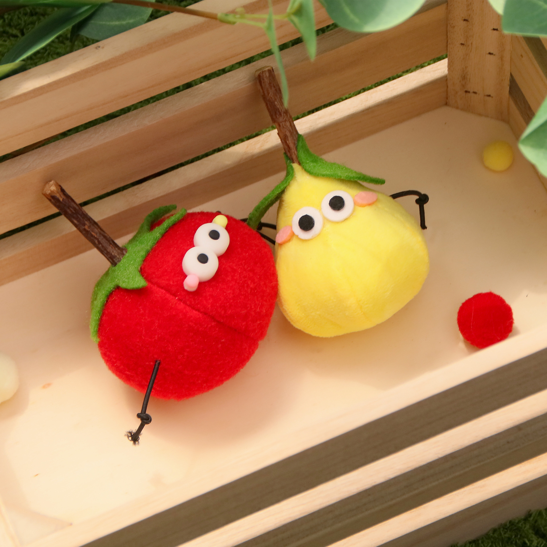 Игрушка-дразнилка для кошек груша