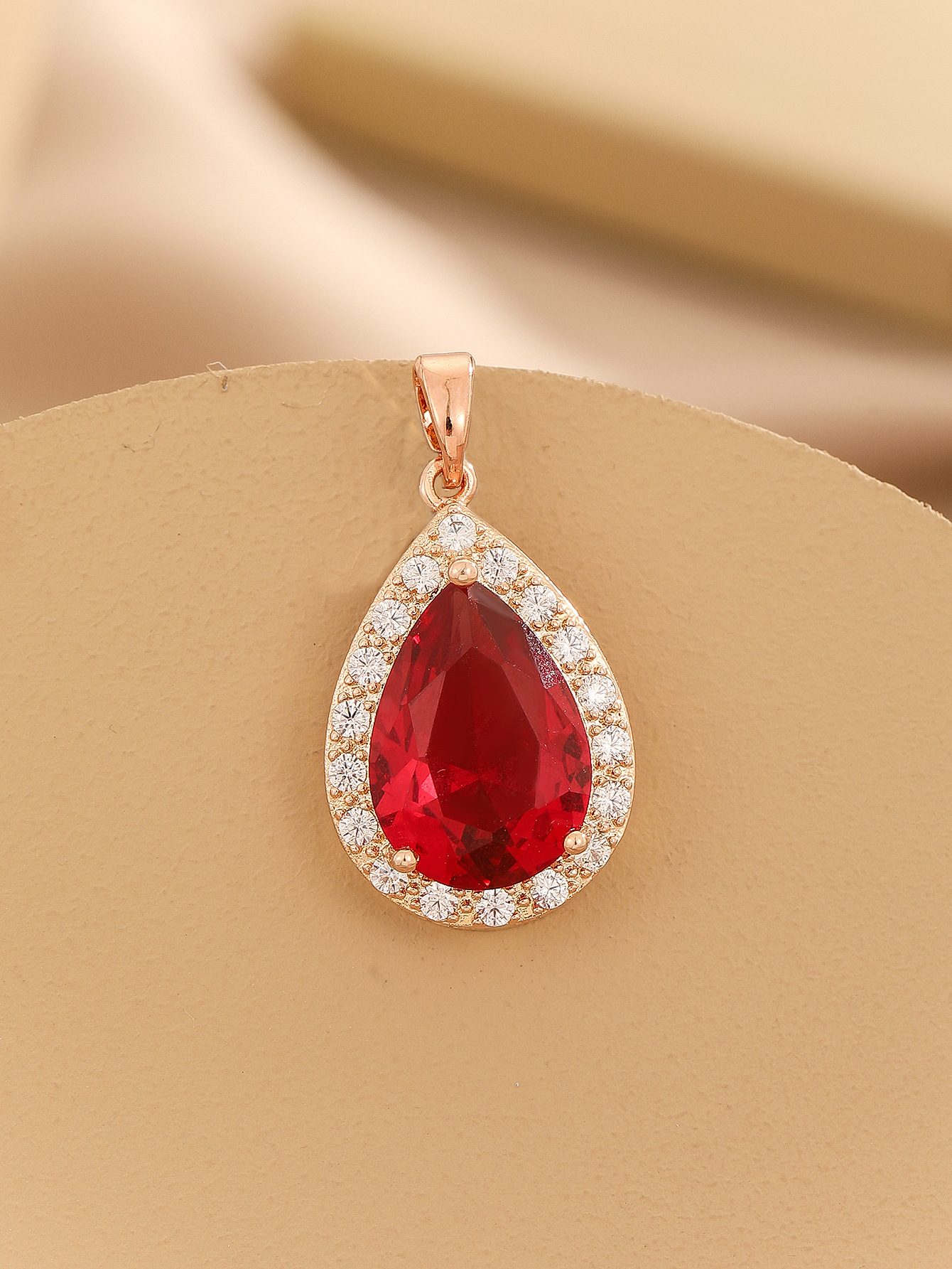 Inlay Design 1 Piece Copper Zircon Water Droplets Pendant
