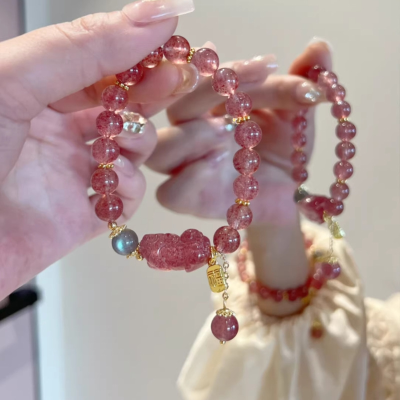 Natural Pigeon Blood Red Strawberry Crystal Bracelet for Women, Peach Blossom Good Luck Bracelet, Cute Pink Crystal Niche High-End Hand Jewelry Gift