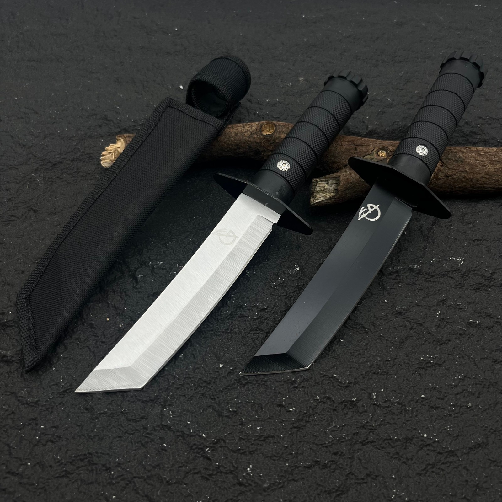 户外野营多功能一体式直刀便携战术小刀锋利荒野求生刀野外防身刀