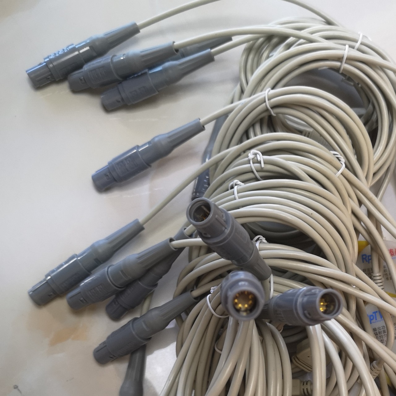 �Ż���Īͷ������ҽ����Բ�������������豸��ͷ�������߳���ֱ��