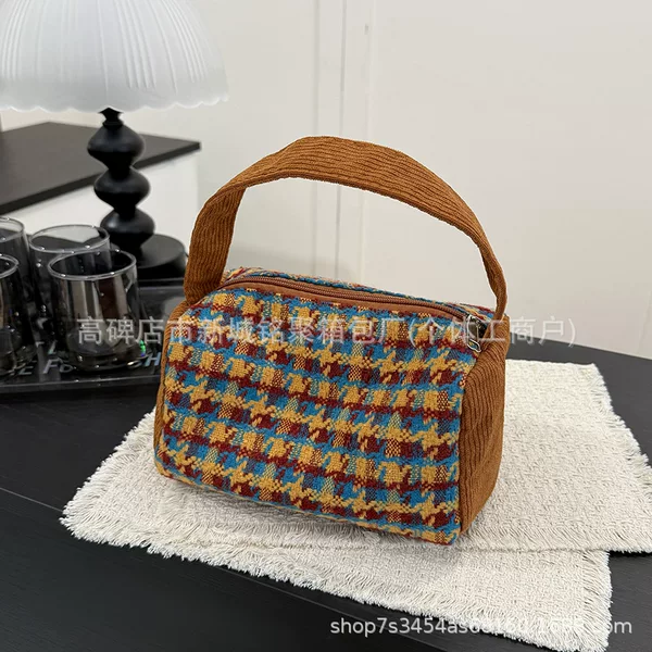 Women's handbag, small gift bag, full-month celebration bag, first birthday bag, houndstooth pattern handbag, portable makeup bag for going out