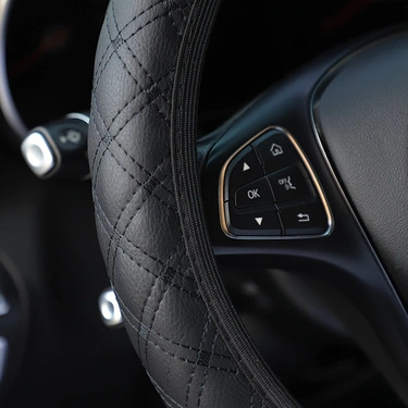 Cross-Border Foreign Trade Specializes in Quilted Embroidered Three-Piece Sets of Car Steering Wheel Covers, Handbrake Covers, and Gear Lever Covers for Amazon, Temu, and Shopee