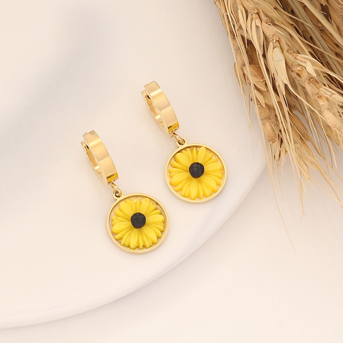 Fashion Daisy Stainless Steel Resin Plating Drop Earrings 1 Pair