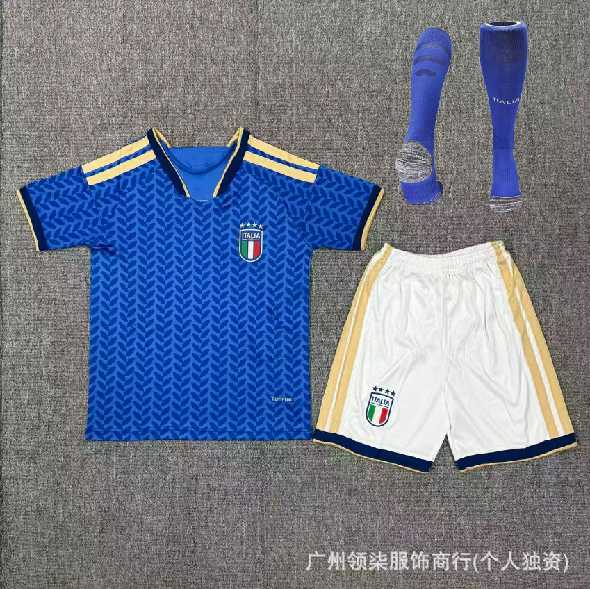 2627 Camiseta de local de Italia