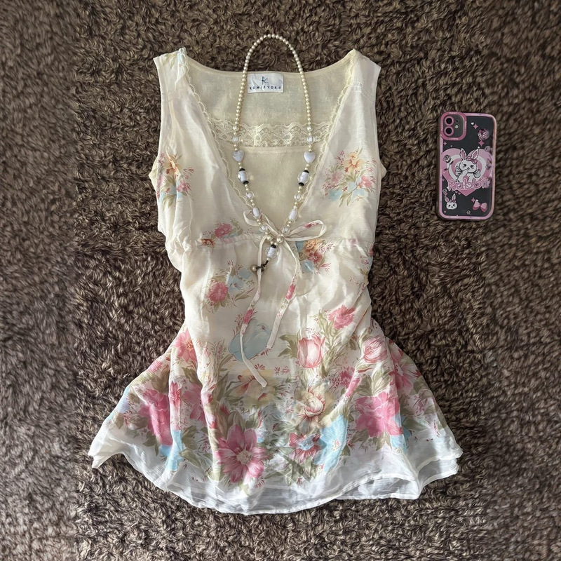 Vintage pastoral style floral sleeveless vest for women, V-neck lace-up waist-cinching ruffle hem thin chiffon top