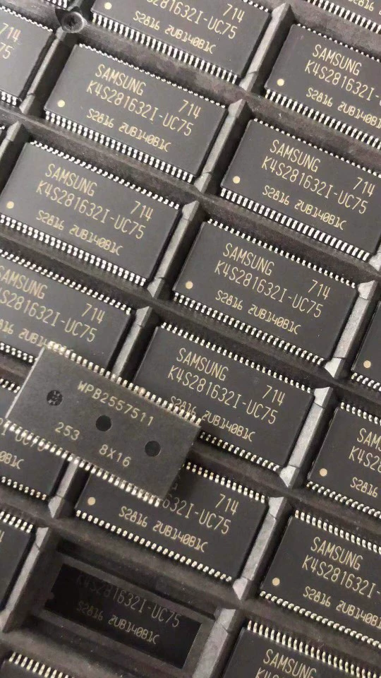 К4С 281632 I-UC75 TSOP54 K4S 2816321 -UC75 SMD чип IC чип хранения