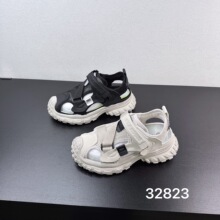 32823 ��ͯ��ͷ��Ь2025�ļ��¿���ͯ����ʱ���˶�ɳ̲��Ь