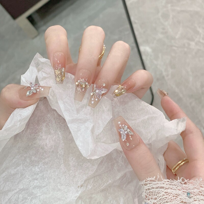 Wing butterfly pure hand-worn armor sparkling French temperament white summer high-grade ten-finger nail wholesale
