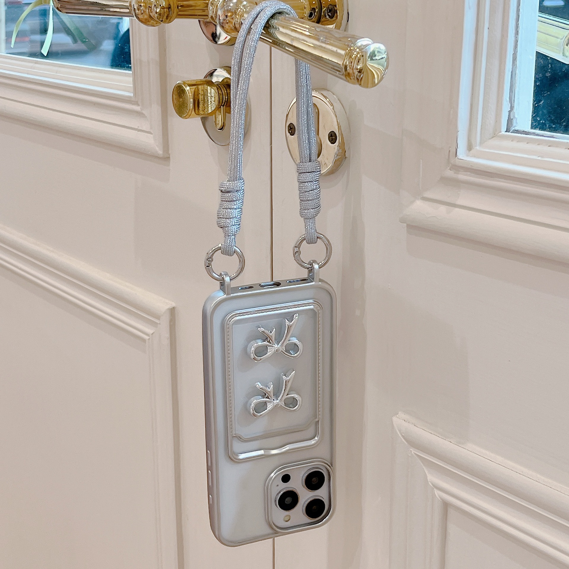 C7908DB5-32B9-4AC0-9CFB-834010