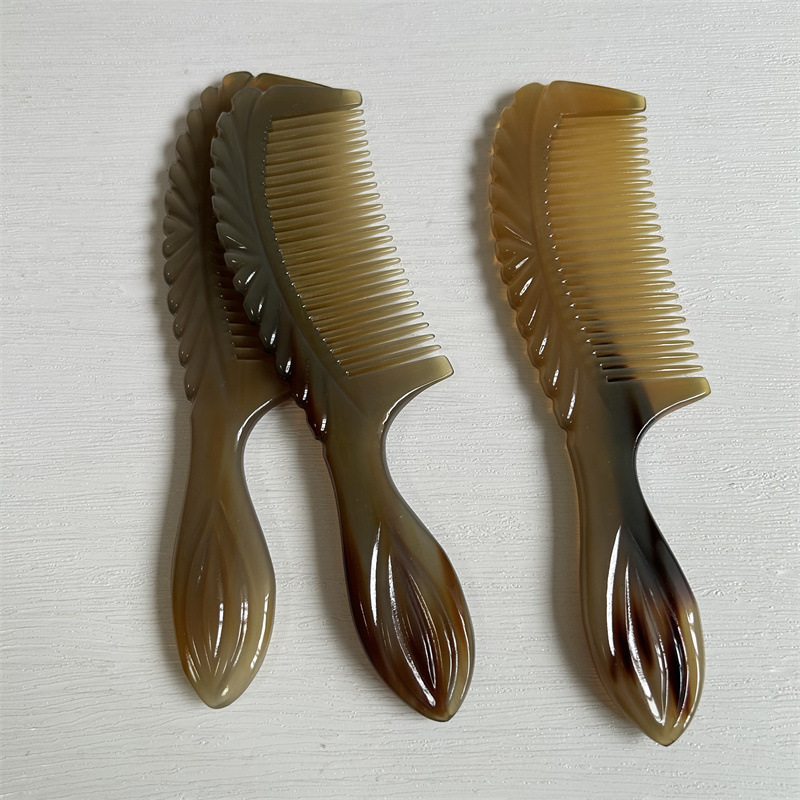 Yak Horn Comb 18cm Thick Carved Handle Comb Black Flower Pattern Hair Comb for Daily Grooming overview