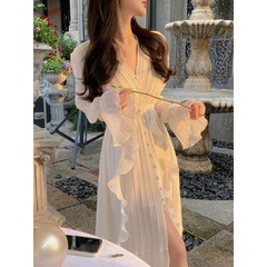 春裝新款茶歇法式溫柔風氣質收腰設計感小眾高級感連衣裙女