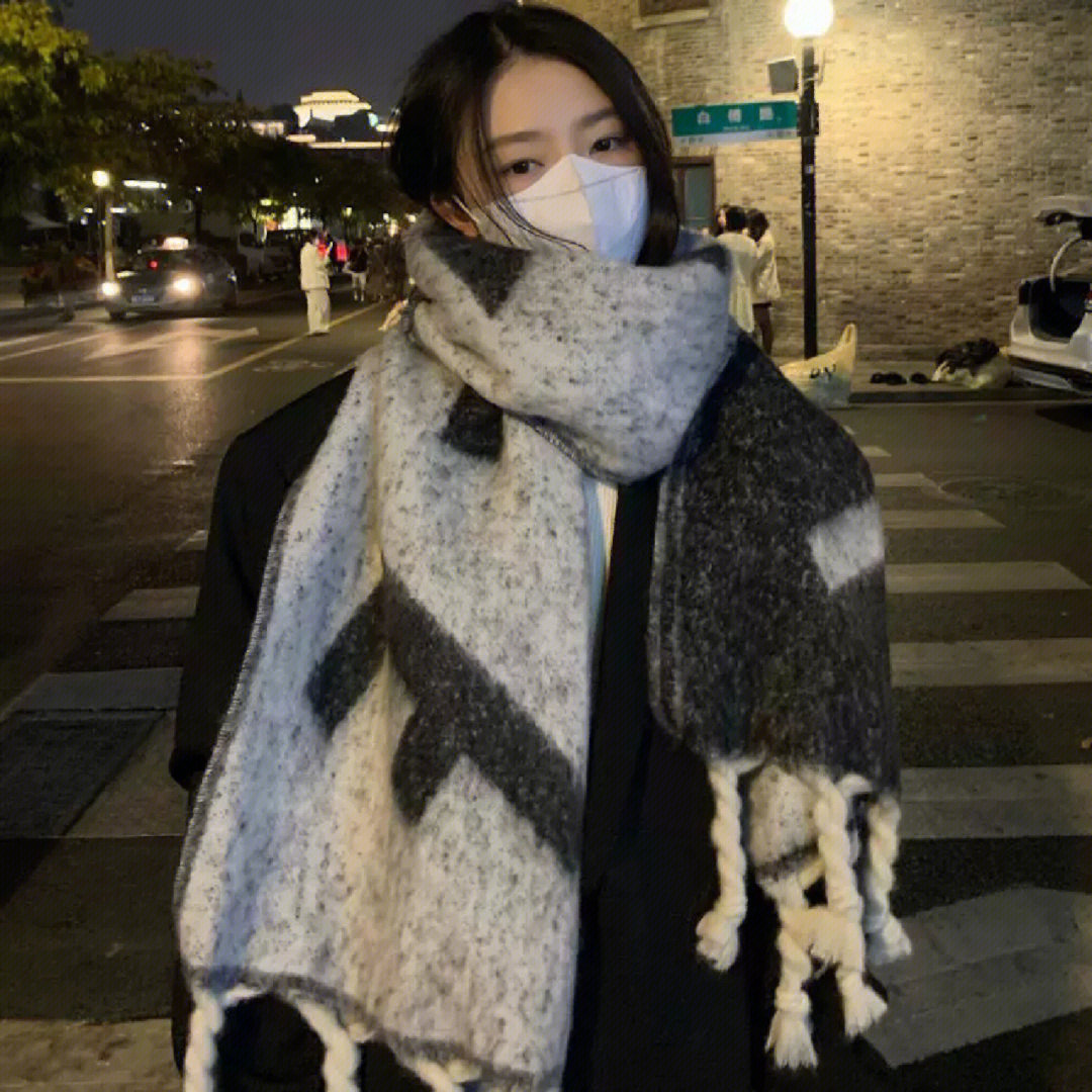 韩国新款F围巾女冬季大格子大麻花辫子加厚感情侣时尚潮围脖直销