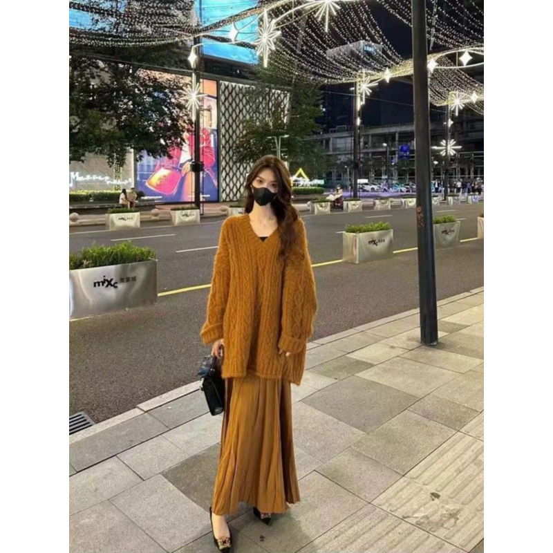慵懒风v领麻花长袖针织衫女秋季韩系穿搭宽松软糯毛衣中长款上衣|undefined