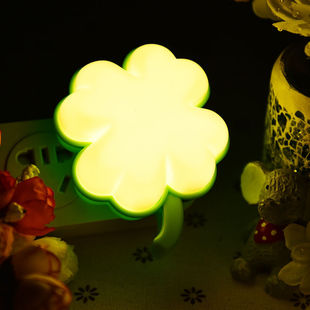 Light-Controlled Sensor Night Light Led Plug-In Four-Leaf Clover Small Bedroom Bedside Lamp Night Feeding Lamp Cloud-Shaped Night Light