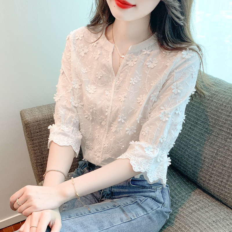 Women's Shirt Embroidered White Lace Summer Temperament Small Fresh Round Neck Bell Sleeves