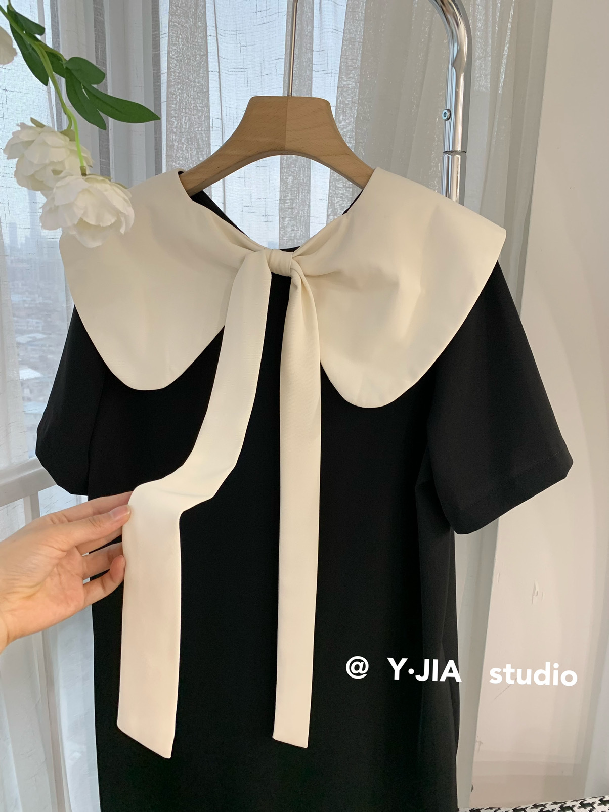 CD42FA29-0A99-44CF-9E08-724ACA