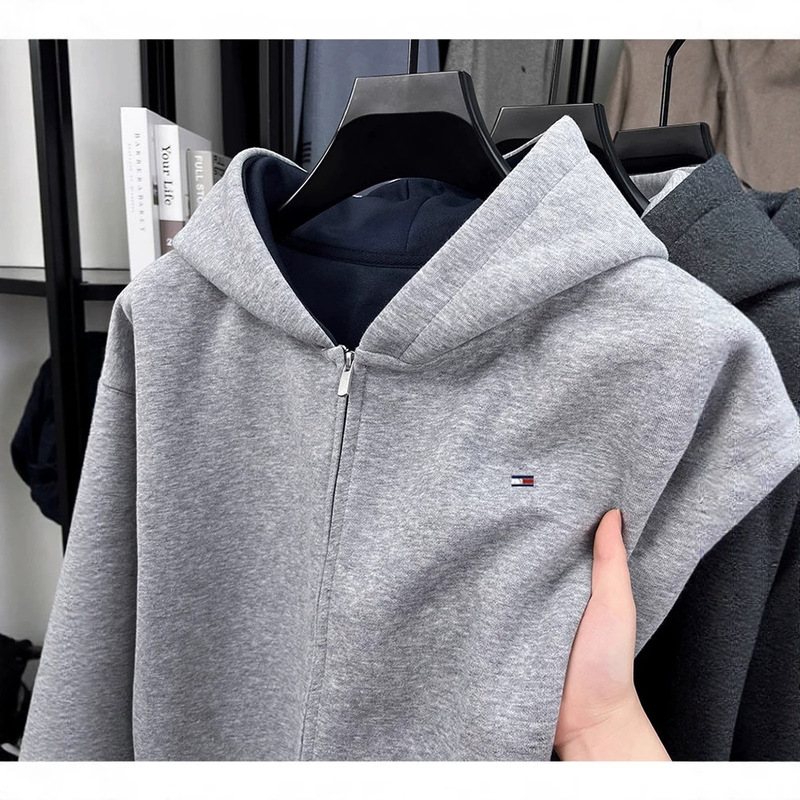 Tommy's New Autumn and Winter Hooded Sweatshirt Jacket for Men, Solid Color, Simple Zipper, Versatile Youth Jacket for Men