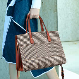 CCAMO包包女式2025新款高端大气包包手提斜挎包厂家批发一件代发