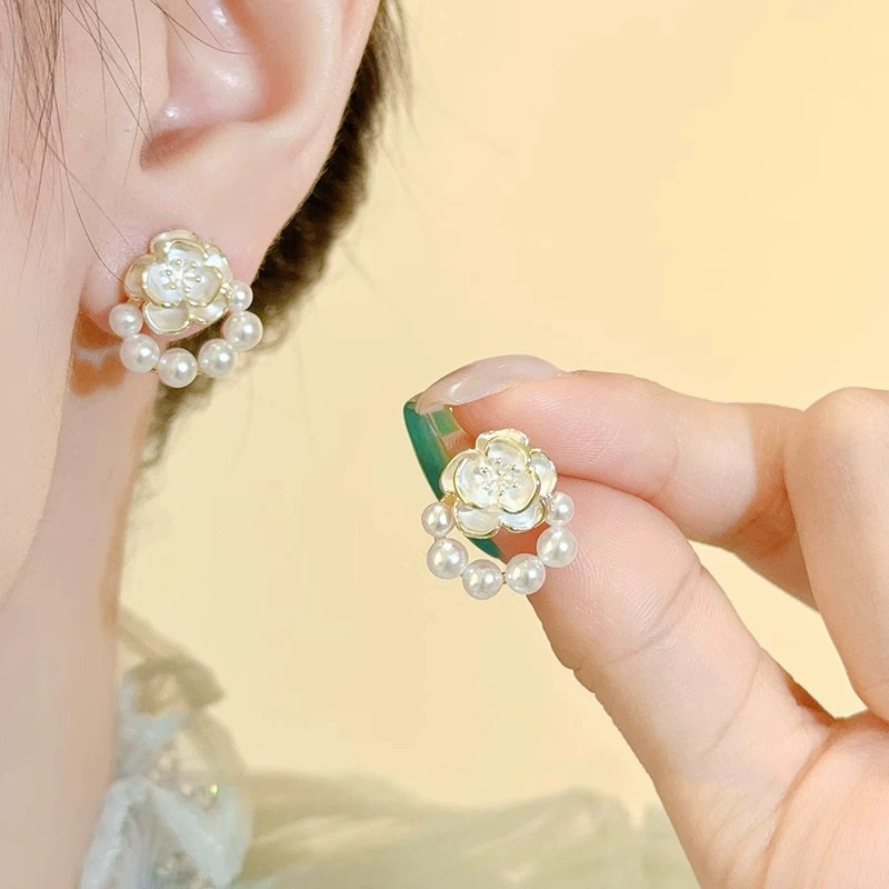Заушные серьги из жемчуга, мушковая бусинка, серьги без прокола, французский стиль, легкая роскошь, стиль высокого качества
