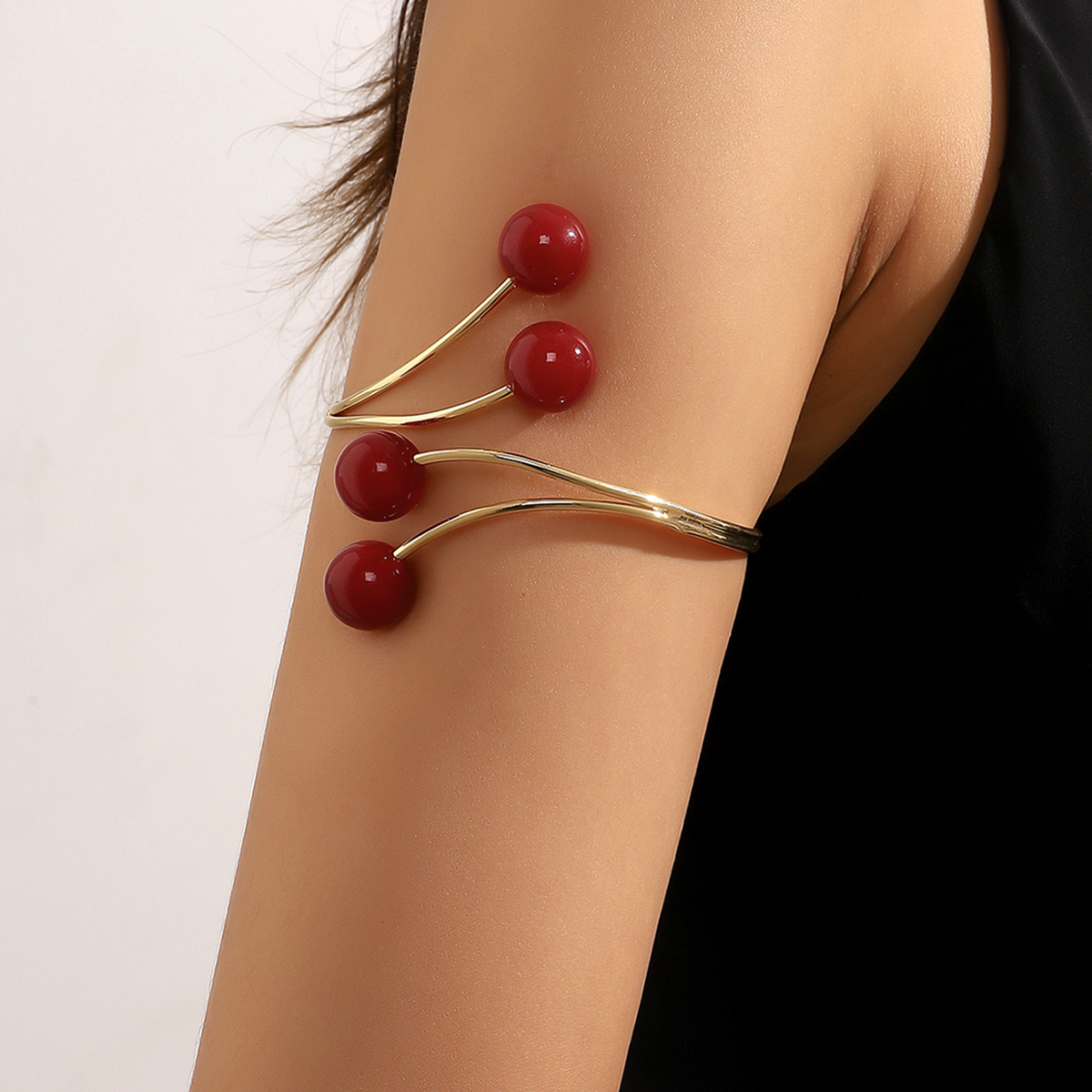 Round Modern Style Alloy Bangle Wholesale display picture 1