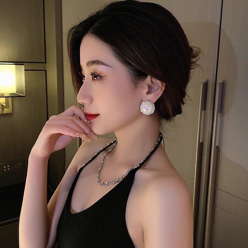 韩国新款几何形简洁裂纹海绵珍珠耳环女个性人鱼姬大珍珠百搭耳饰|undefined
